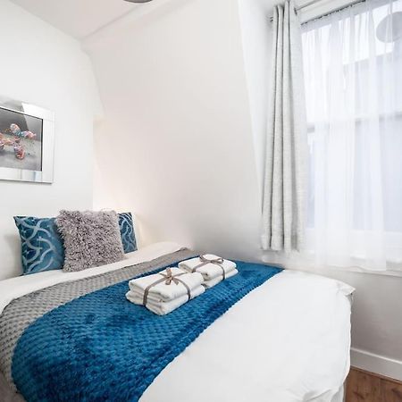 Paddington Prime Tourist Entire 1 Bed Flat For 4 Lejlighed London Eksteriør billede