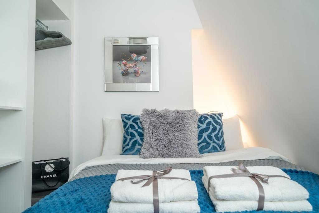 Paddington Prime Tourist Entire 1 Bed Flat For 4 Lejlighed London Eksteriør billede